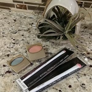 Loreal Wear Infinite eyeshadow in Azure and Peach
